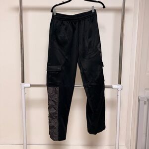 Ecko Unlimited Black Cargo Pants